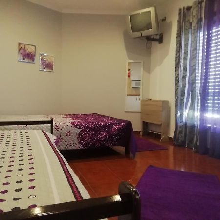 Ilda Rent House - T0 Appartamento Nazaré Esterno foto